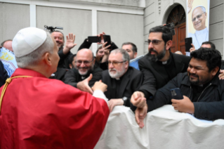 1-Apostolic Journey to T&uuml;rkiye: Prayer Meeting with Bishops, Priests, Deacons, Consecrated Men and Women, and Pastoral Workers