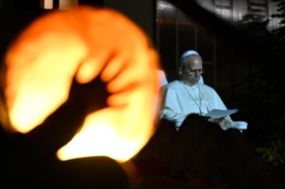 23-Viaje apost&oacute;lico al L&iacute;bano: Encuentro con los j&oacute;venes en la plaza frente al Patriarcado de Antioqu&iacute;a de los maronitas 