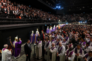 2-Apostolic Journey to Türkiye: Holy Mass