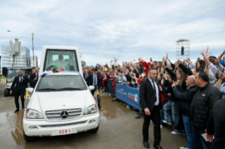 7-Apostolic Journey to Lebanon: Holy Mass