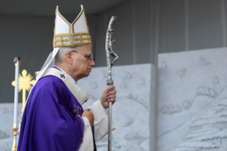 19-Apostolic Journey to Lebanon: Holy Mass