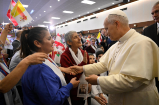 3-Voyage apostolique au Liban : Visite aux op&eacute;rateurs et aux patients de l'h&ocirc;pital &laquo; de la Croix &raquo; (Jal ed Dib)