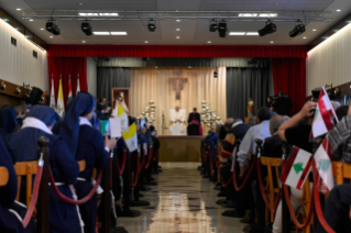 10-Voyage apostolique au Liban : Visite aux op&eacute;rateurs et aux patients de l'h&ocirc;pital &laquo; de la Croix &raquo; (Jal ed Dib)