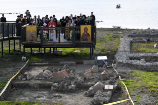 4-Viaje apost&oacute;lico a T&uuml;rkiye: Encuentro ecum&eacute;nico de oraci&oacute;n cerca de las excavaciones arqueol&oacute;gicas de la antigua Bas&iacute;lica de San Ne&oacute;fito en İznik 