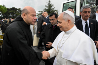 17-Viaggio Apostolico in Libano: Visita e Preghiera sulla Tomba di San Charbel Maklūf  