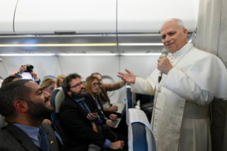 3-Apostolic Journey to T&uuml;rkiye and Lebanon: Press Conference during the flight to Rome
