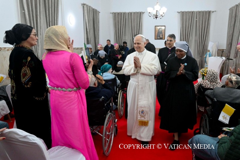 8-Apostolic Journey to Algiers: Visit to the Nursing Home of The Little Sisters of The Poor
