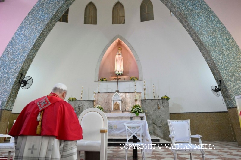 13-Viaje apost&oacute;lico a Angola: Encuentro con los obispos, los sacerdotes, los consagrados, las consagradas y los agentes pastorales en la parroquia de Nuestra Se&ntilde;ora de F&aacute;tima