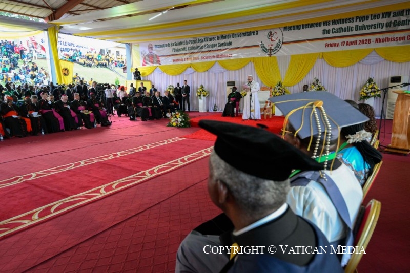 10-Viaggio Apostolico in Camerun: Incontro con il Mondo Universitario