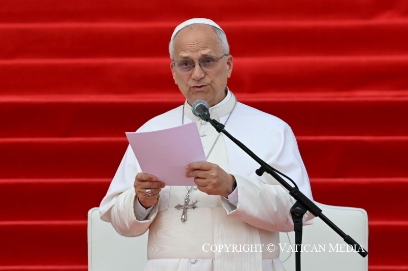 16-Apostolic Journey to Equatorial Guinea: Meeting with the World of Culture