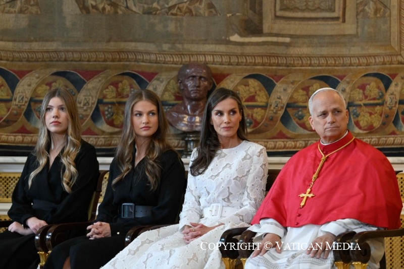2-Apostolic Journey to Spain: Meeting with the Authorities, Civil Society and the Diplomatic Corps