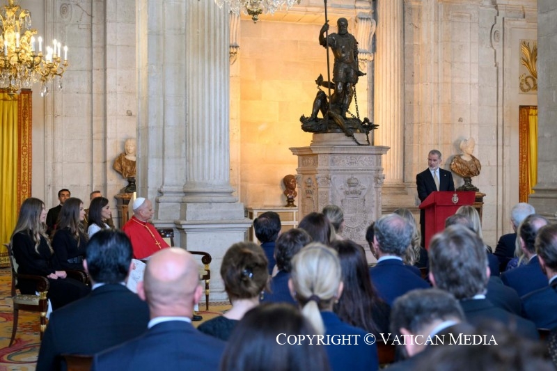 3-Apostolic Journey to Spain: Meeting with the Authorities, Civil Society and the Diplomatic Corps