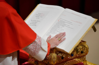 17-Ingresso in Conclave e il giuramento