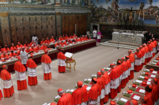 19-Ingresso in Conclave e il giuramento