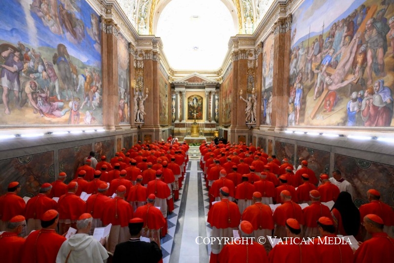 Cardenales en cónclave