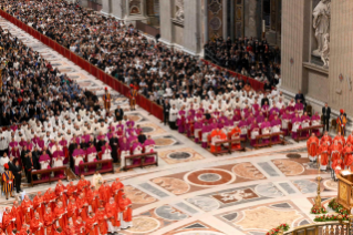 28-Holy Mass for the Election of the Roman Pontiff