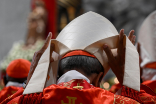 32-Holy Mass for the Election of the Roman Pontiff