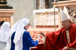2-Heilige Messe am 4. Tag der Novendiales