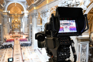 37-Traslado del ferétro del Romano Pontífice Francisco a la Basílica Vaticana